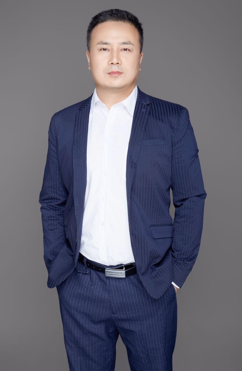 血赔400万后，他靠卖小吃翻盘，170平店日营收近4万