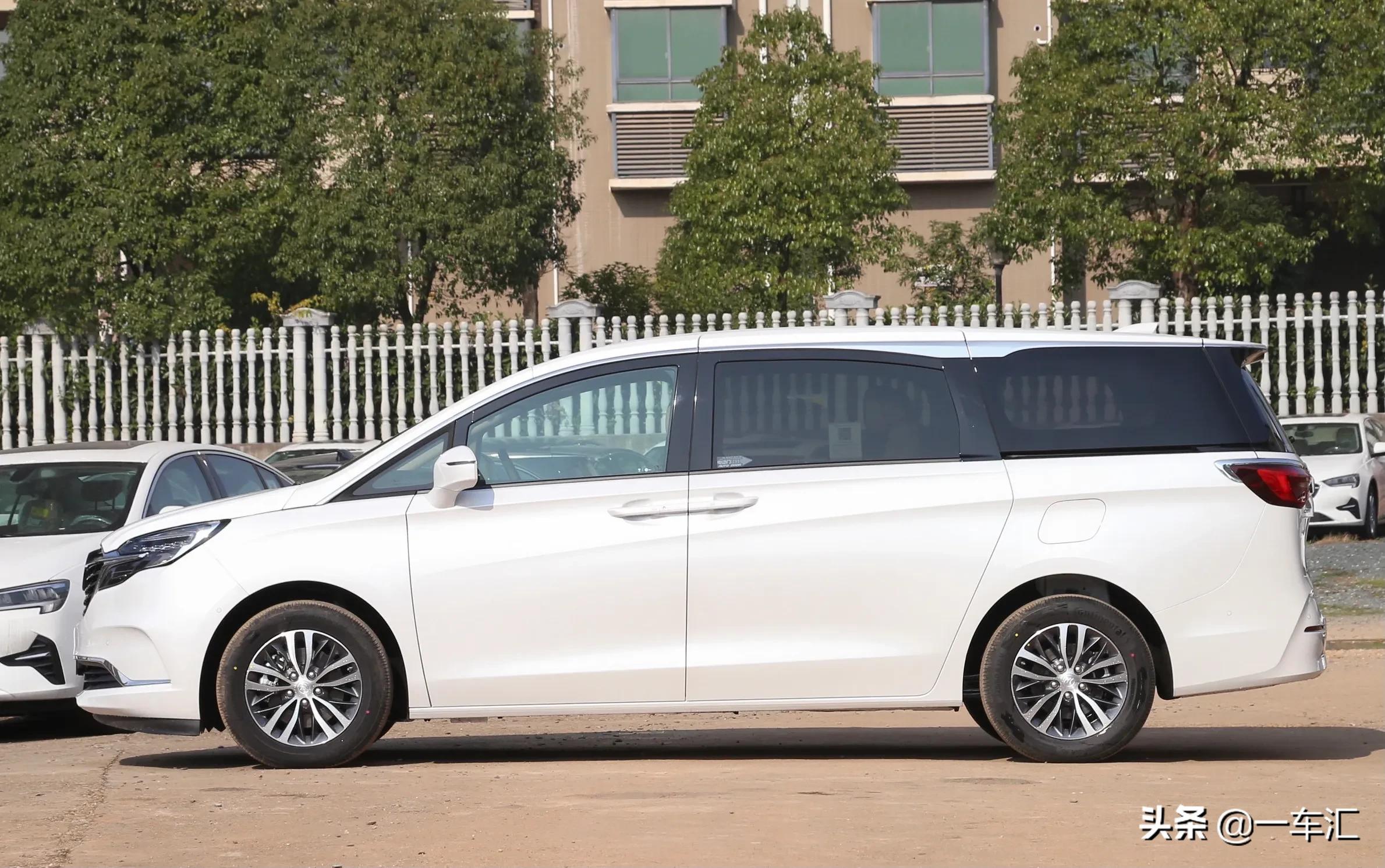 全新别克gl8es,别克gl8es版