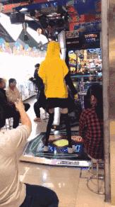 教科书式搞笑gif,搞笑gif图看得我也想去学跳舞了