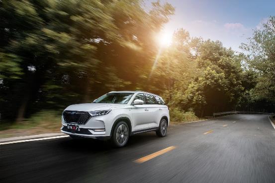 经济实惠有颜值长安欧尚x7怎么选,长安欧尚x7树立紧凑型suv新标杆