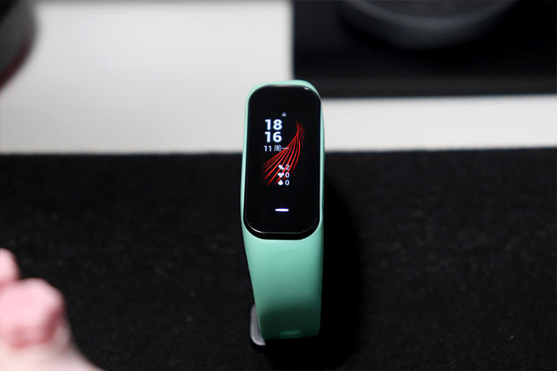 黑加手环1s和一代有什么区别,黑加手环1s深度评测