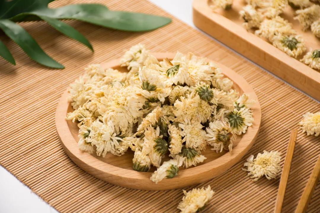 冬季养生喝什么茶,冬季补肾喝什么茶好