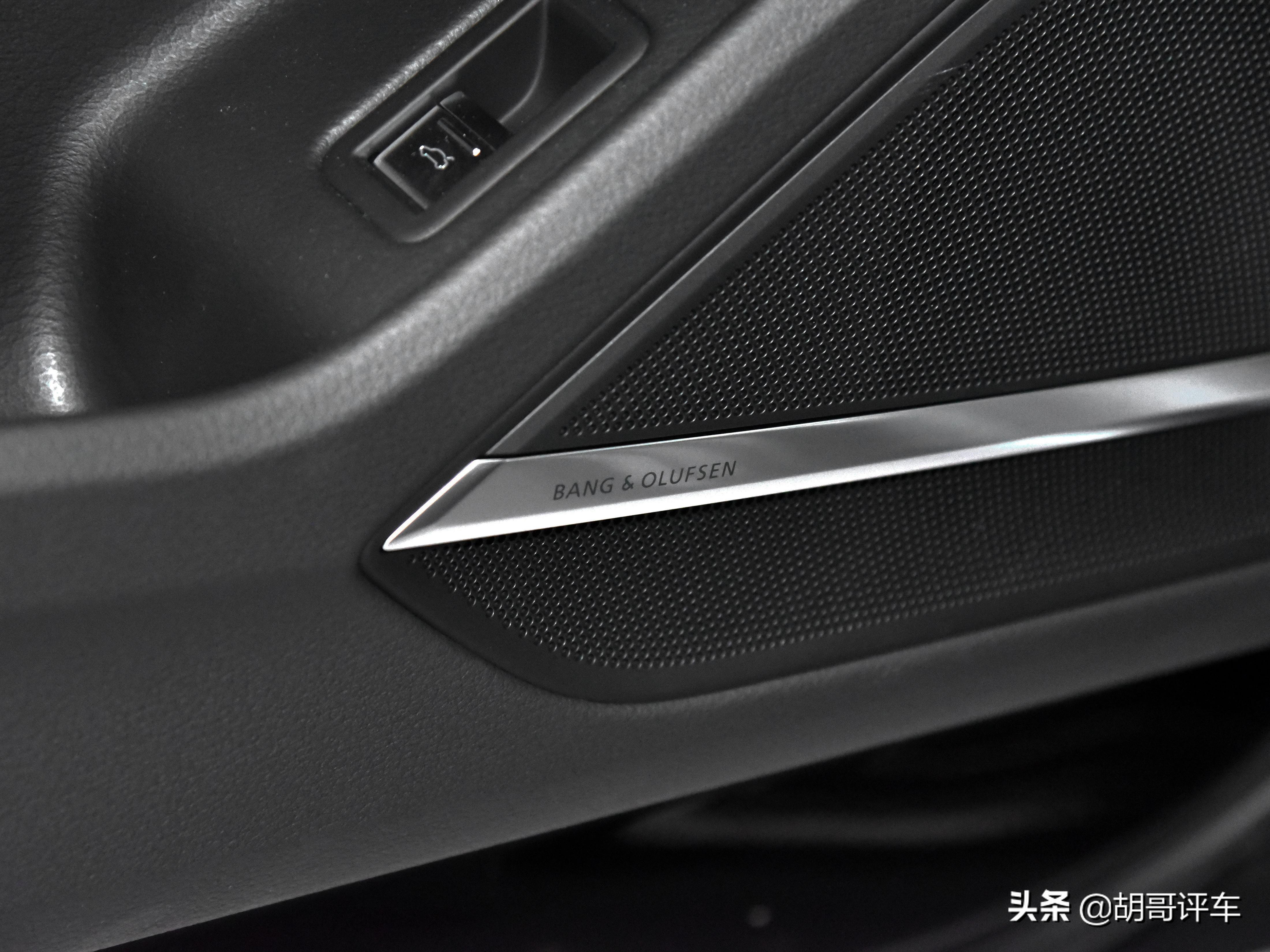 奥迪a850tfsi和55tfsi选哪个,豪华旗舰级轿车