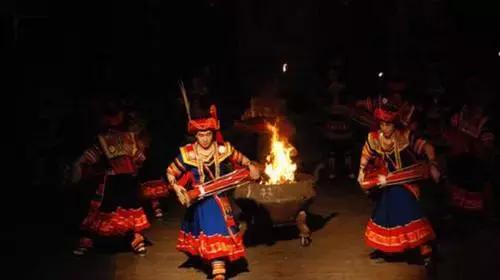 云南昆大丽版纳双飞10日游多少钱,云南6天5晚昆大丽双人双飞游