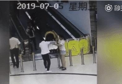 孩子的婴儿车要怎么选,买婴儿车要注意哪些方面