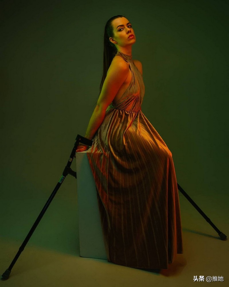 6岁被截肢，20岁被网暴，女孩儿鼓足勇气成为内衣模特