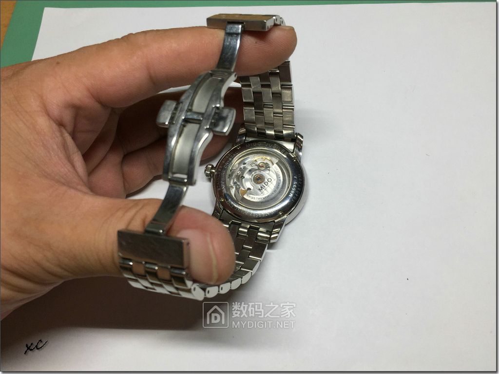 美度贝伦赛丽m8690真假对比图,美度贝伦赛丽m8690哪年上市的