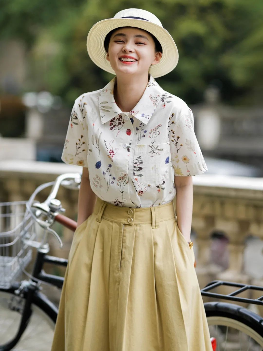 学生党适合在校服里穿的衬衫,适合学生党穿在校服里的衬衫