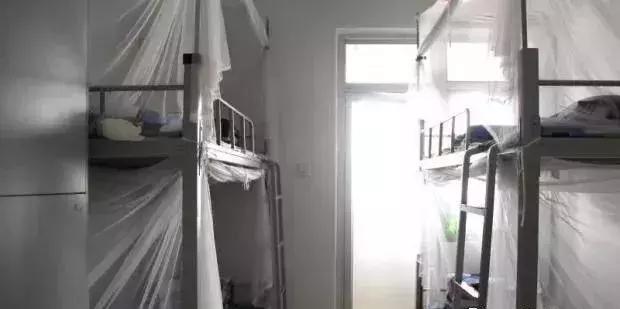 深圳前十中学宿舍,深圳四大高中宿舍图