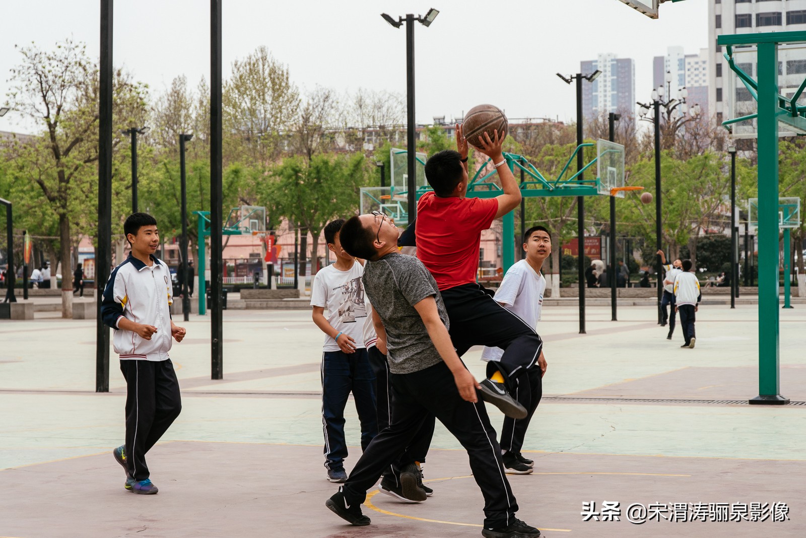 临渭区前进路篮球队,渭南前进路初中优秀学生