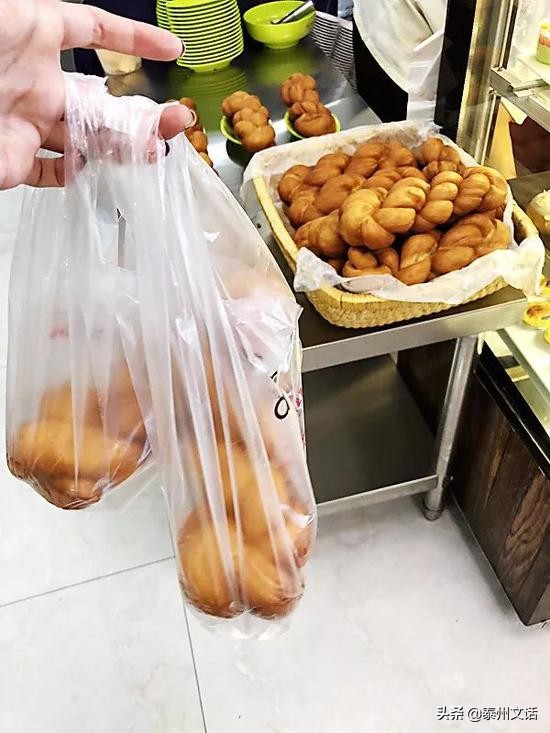 大公司食堂探秘：京东美食城、阿里未来餐厅、网易“猪厂”