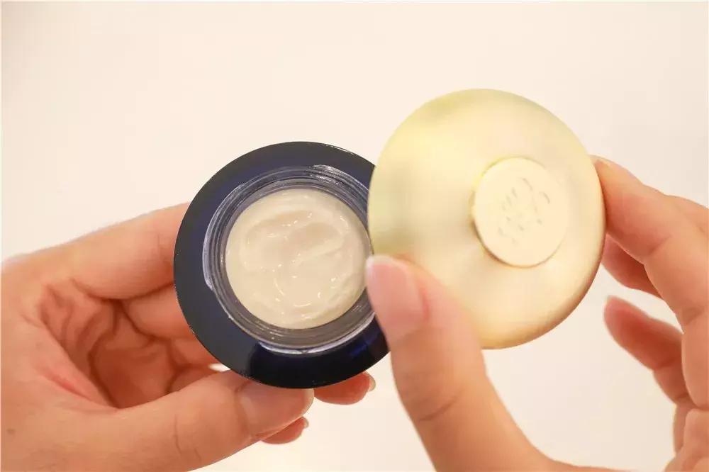 市中心这家高精尖卖场疯狂折扣!直降+团券,送的比买的多