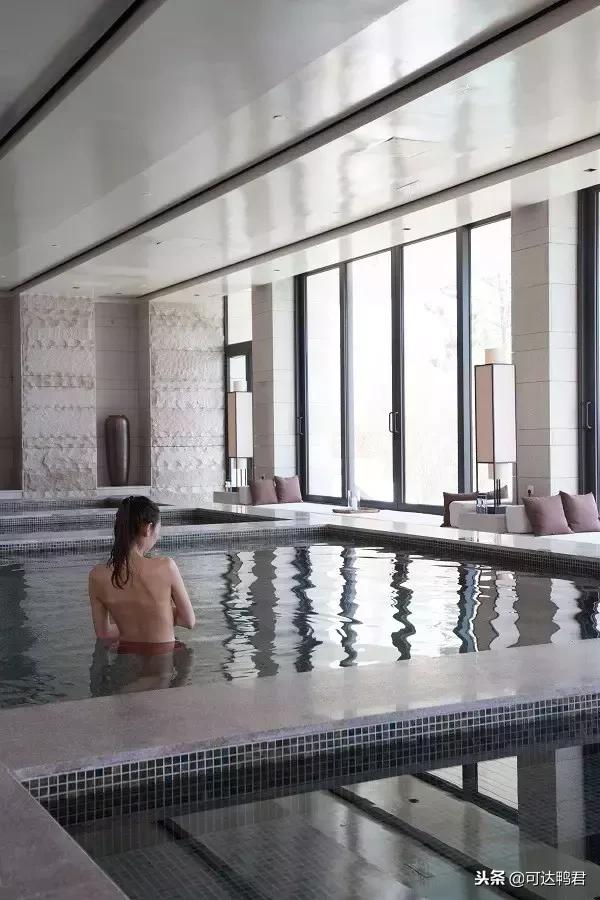 如何泡温泉更养生,温泉每日分享健康养生小常识