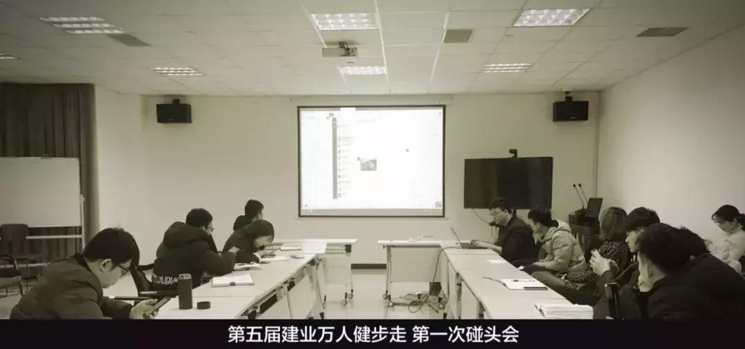 你见过凌晨四点的太阳吗,你见过凌晨四点的酒吧吗