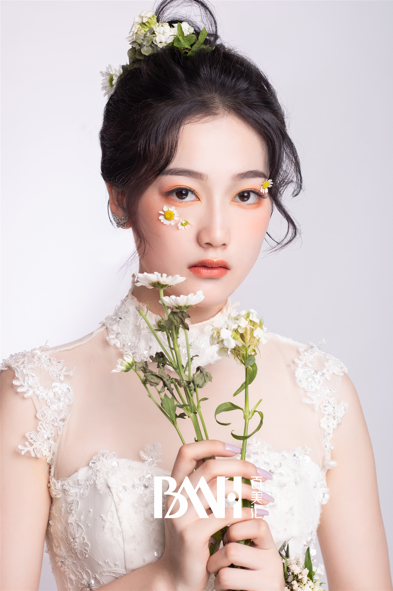 化妆师怎么入行跟妆,新手入行如何成为化妆讲师