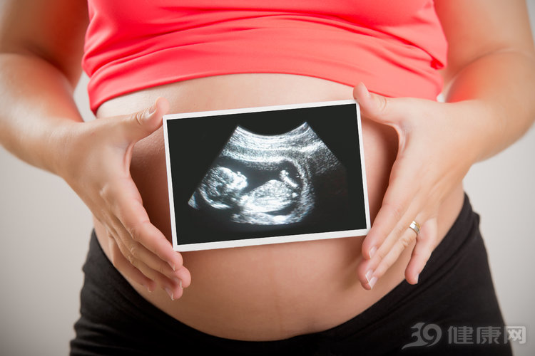 怀孕查出子宫肌瘤需要注意些什么,怀孕后发现有子宫肌瘤该怎么办