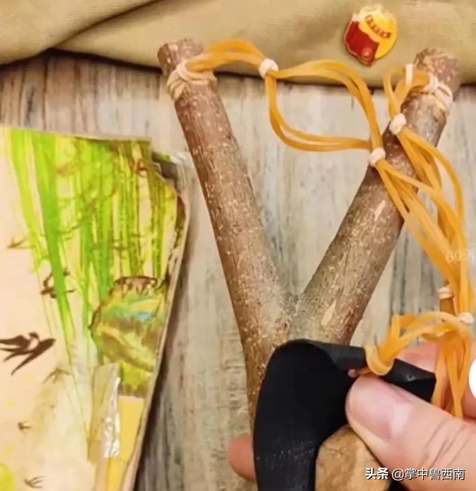 打气枪的少年,打靶的少年