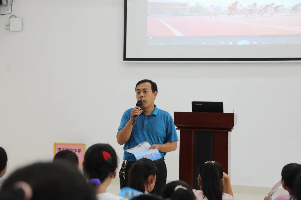 这所学校怎么样用英语怎么说,这所学校怎么样英文