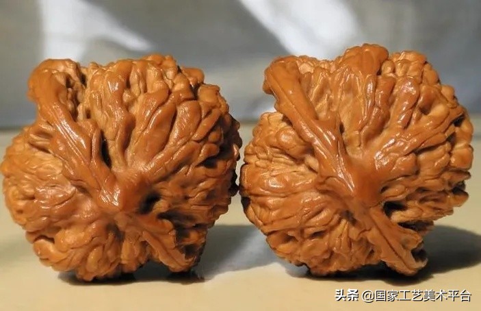 核桃极品深红,核桃极品价值