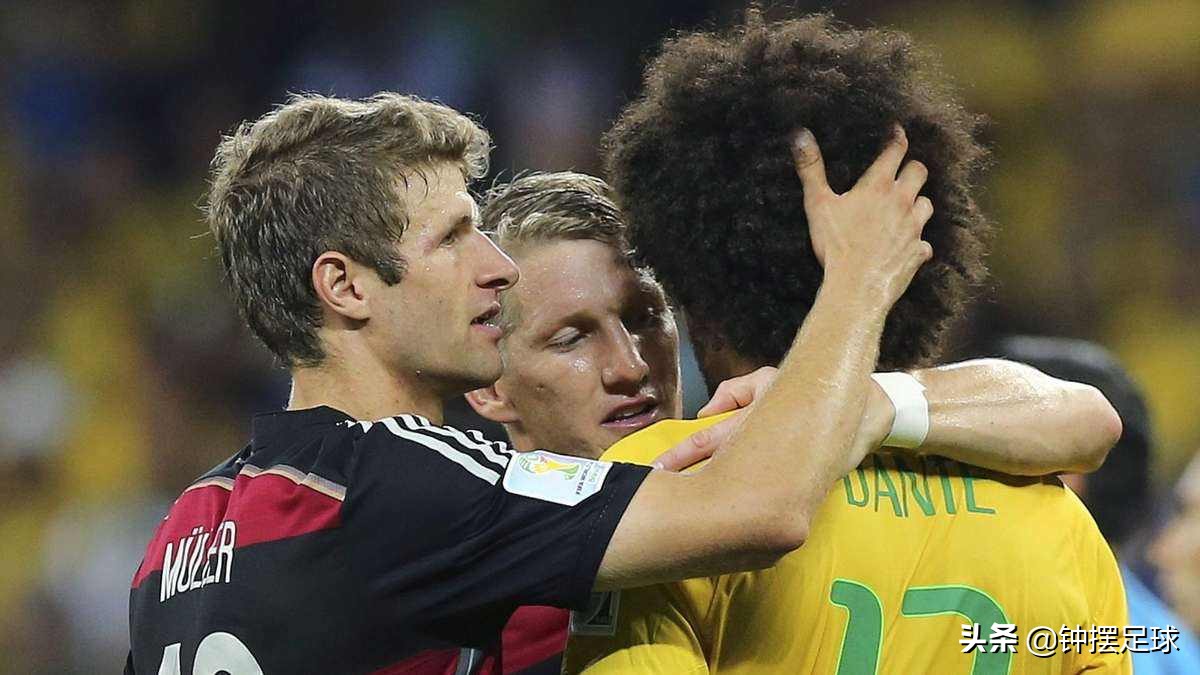 二娃穆勒集锦,二娃穆勒任意球名场面