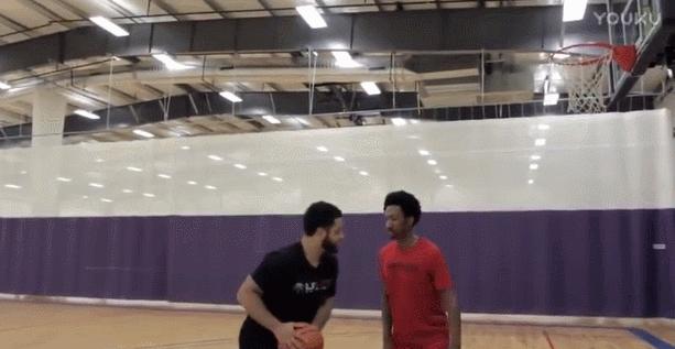 新手必备上篮方法,新手必学的几种三步上篮