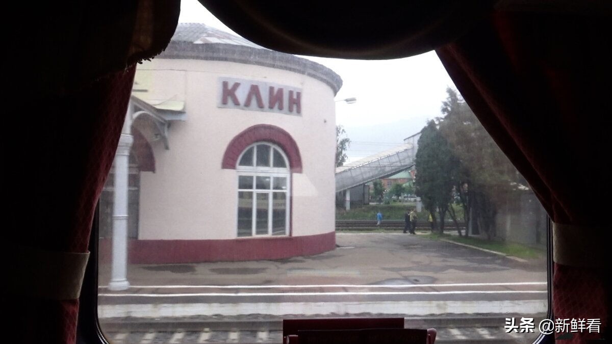 俄罗斯圣彼得堡火车卧铺,莫斯科到圣彼得堡的卧铺车厢怎样