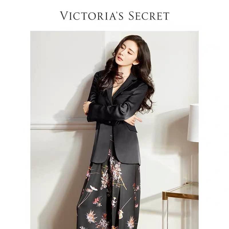 维密牵手杨幂视频,维密杨幂