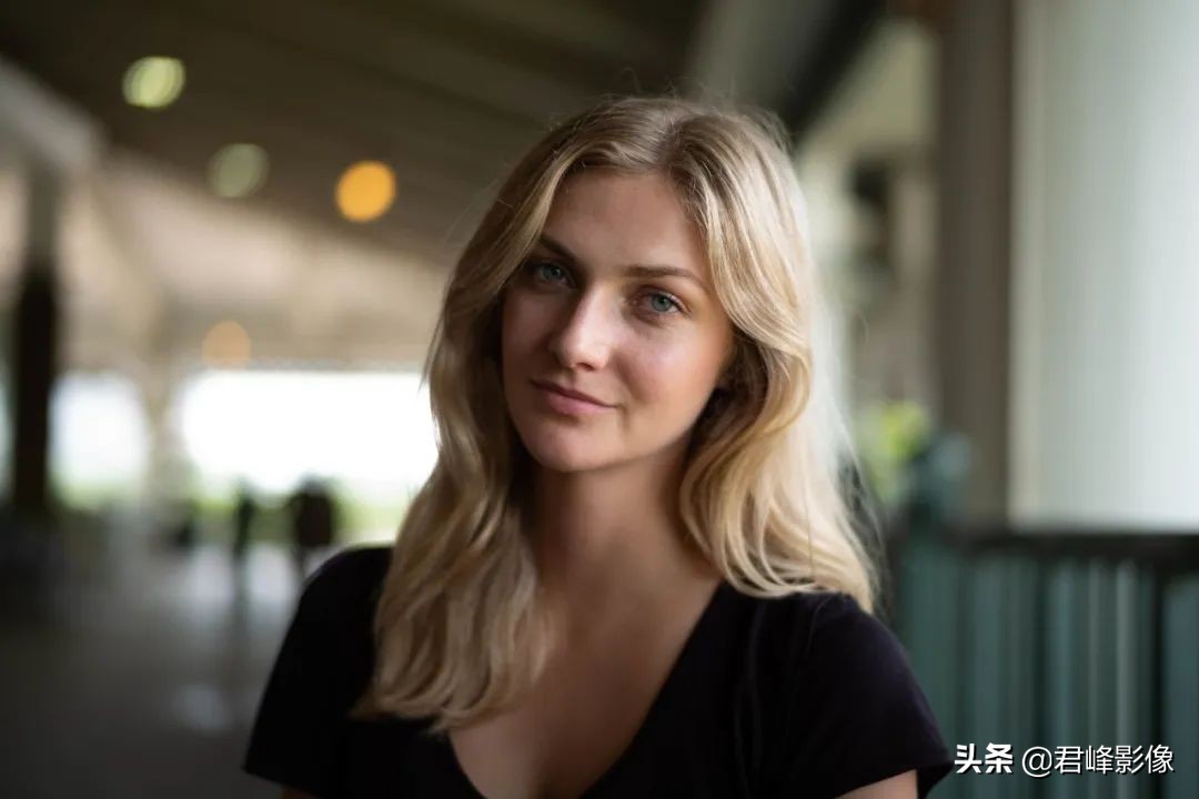 一千个人眼中有一千个世界,一千个人眼里就有一千个你