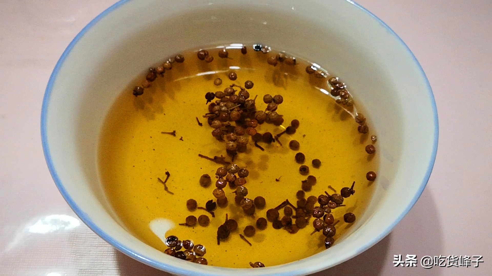 调肉馅饺子时，记住“3放3不放”，肉香十足味道正，多汁没腥味