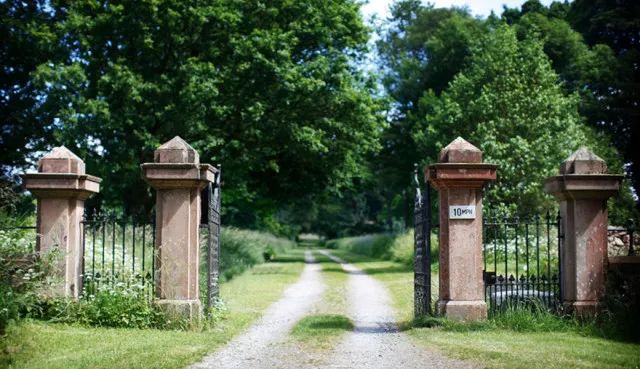 去英国旅行要注意什么事项,英国旅行十大注意事项