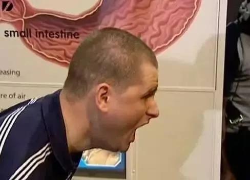 打嗝不止怎么办治打嗝小妙招,打嗝不止怎么办最快最有效的方法