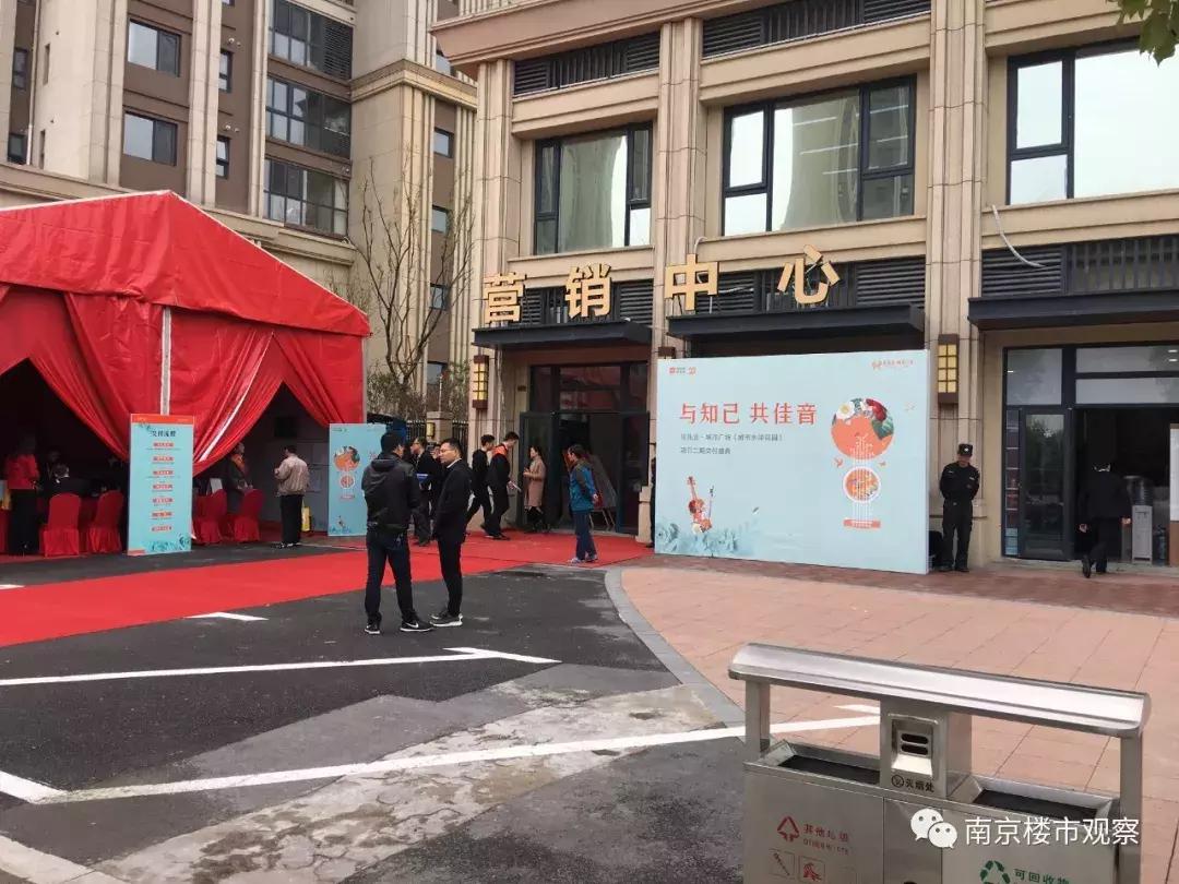 10盘迎来交付大考，实景谍照流出！这品质…