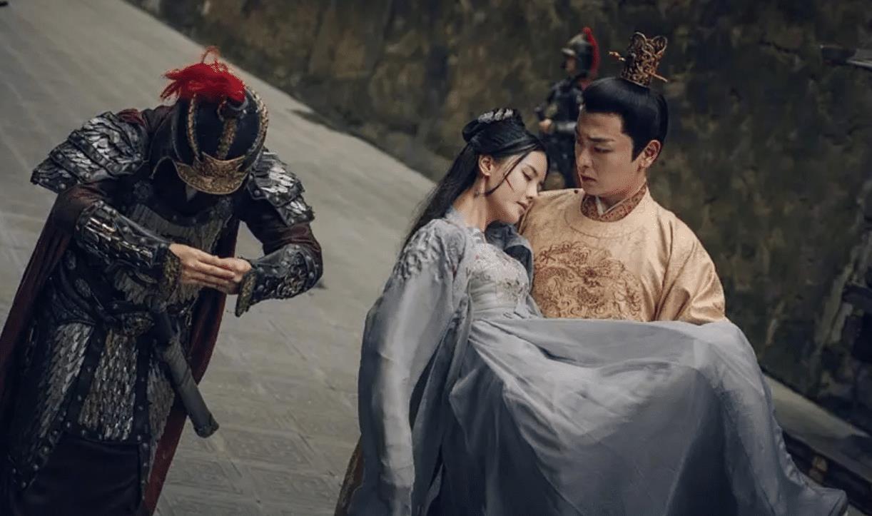 女主整容脸，男主颜值堪忧，这部被嘲的新剧背后，究竟有多少问题