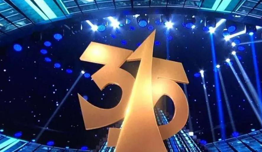 奔驰汽车爆缸原因,奔驰爆缸最终原因