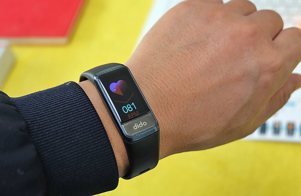 didoy1s手环评测,dido智能手表y12s使用方法