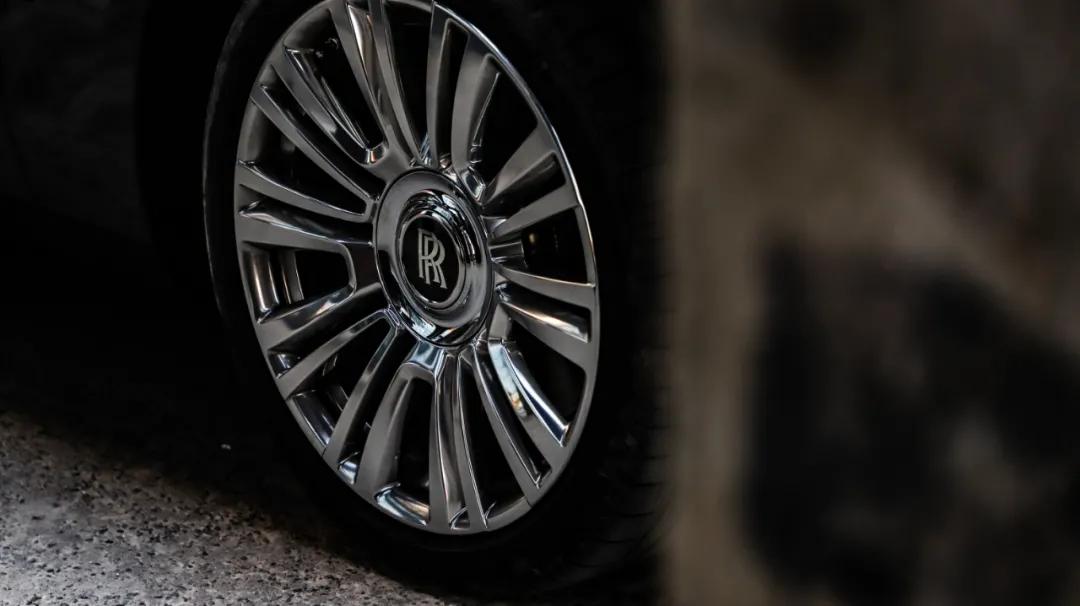 新款古思特大灯,全新古思特标准版