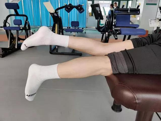前交叉韧带断裂术后2-3周康复,膝盖交叉韧带断裂康复训练第三周