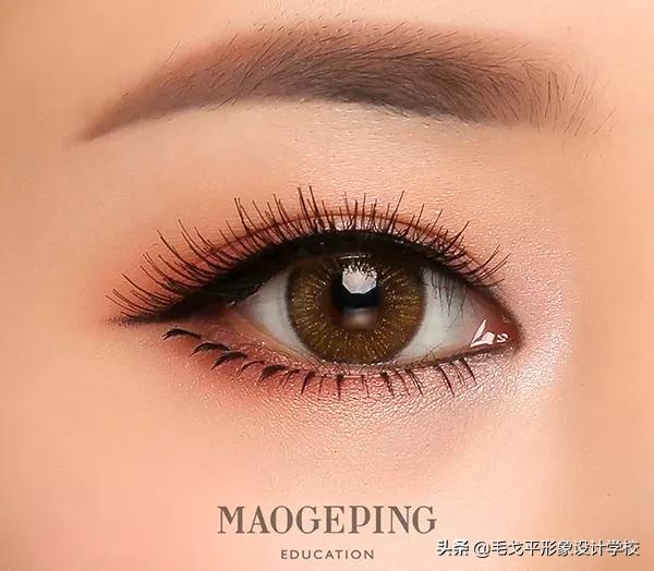 美妆眼妆教程眼睛这样画超好看,怎样画超干净的素颜卧蚕眼妆