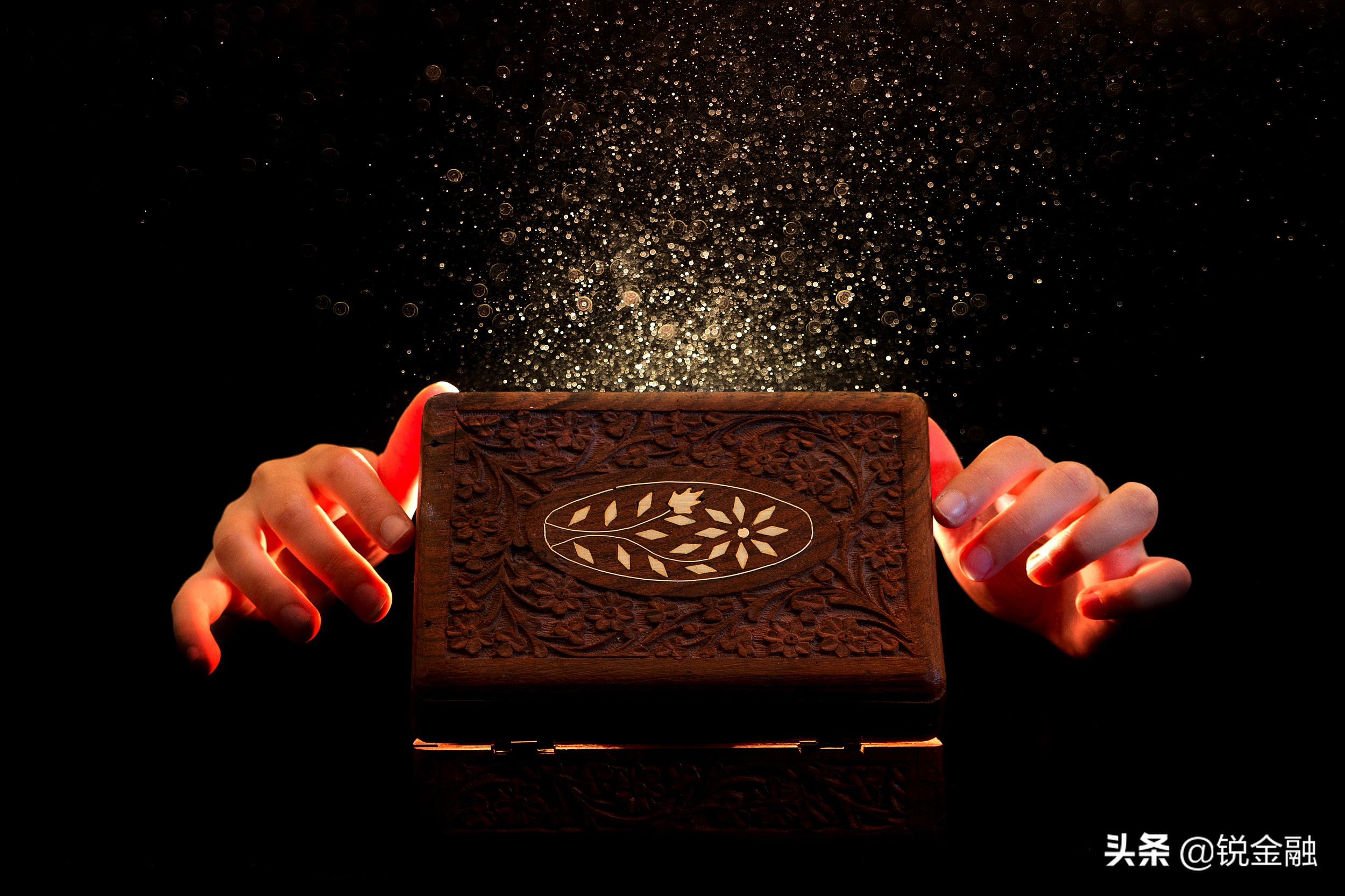 信用不够拿钱凑，闪银至尊盒子是变相砍头息吗？