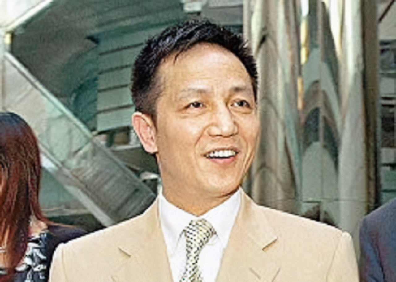 周正毅投资香港,周正毅为何坐四次牢