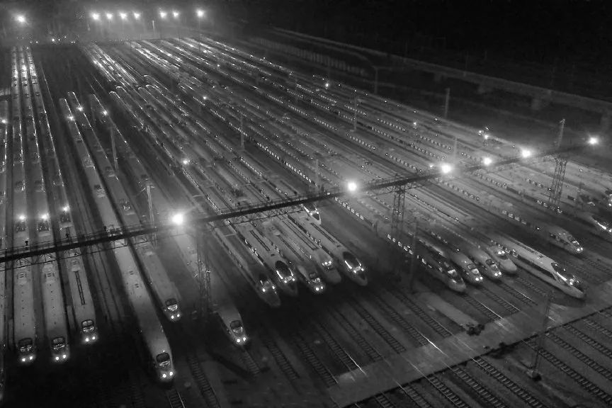 两月狂收几十万,这群黄牛才是隐藏的技术流