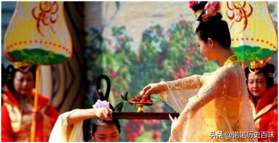 杨贵妃秘史李隆基独宠杨玉环,李隆基对杨玉环是真爱吗