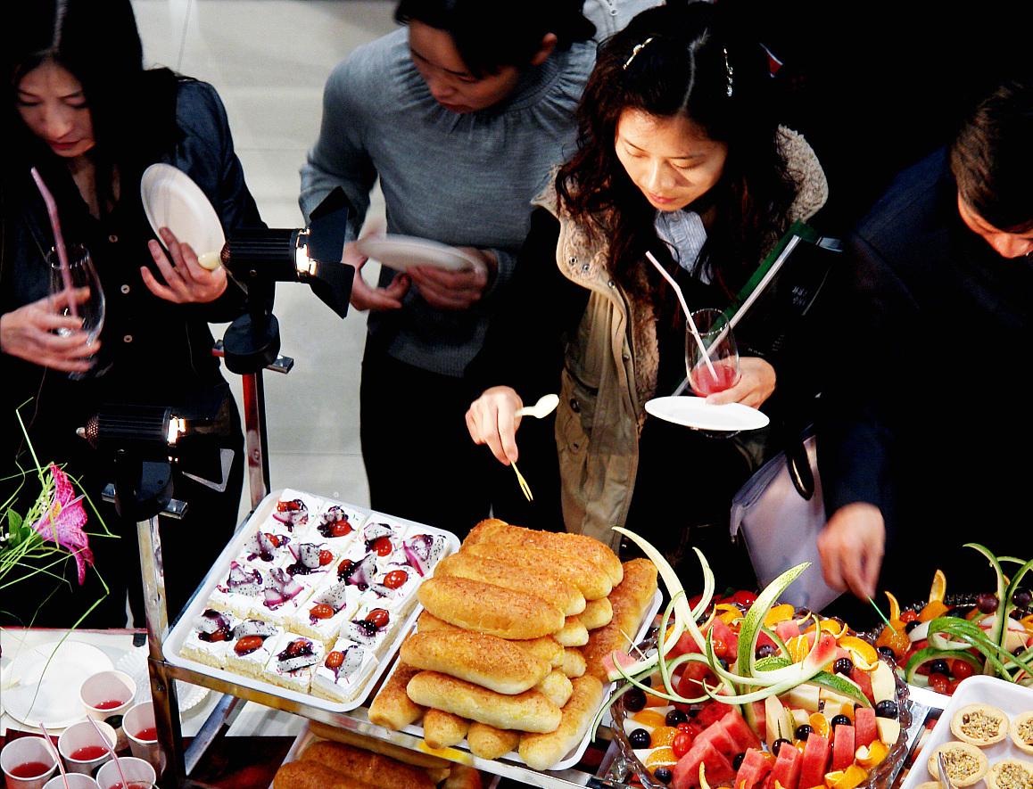 采收“夫妻创业”！小餐饮将会正遭到“野蛮人侵略”