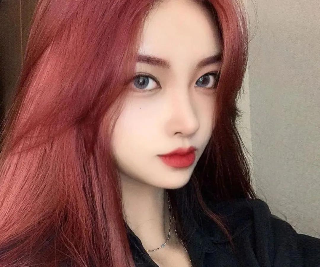 杨超越朦胧感,杨超越小鹿眼