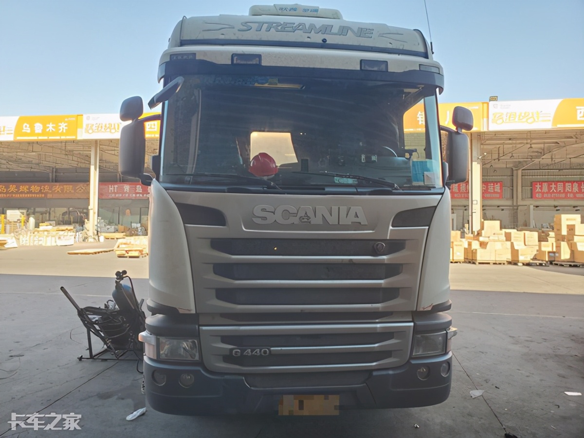 斯堪尼亚高速120公里,120万的斯堪尼亚视频