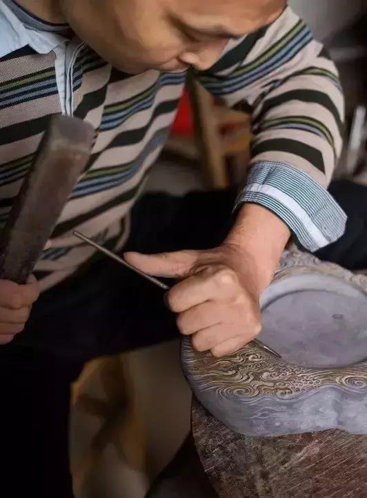 歙砚是四大名砚之首吗,中国四大名砚是指洮砚端砚歙砚