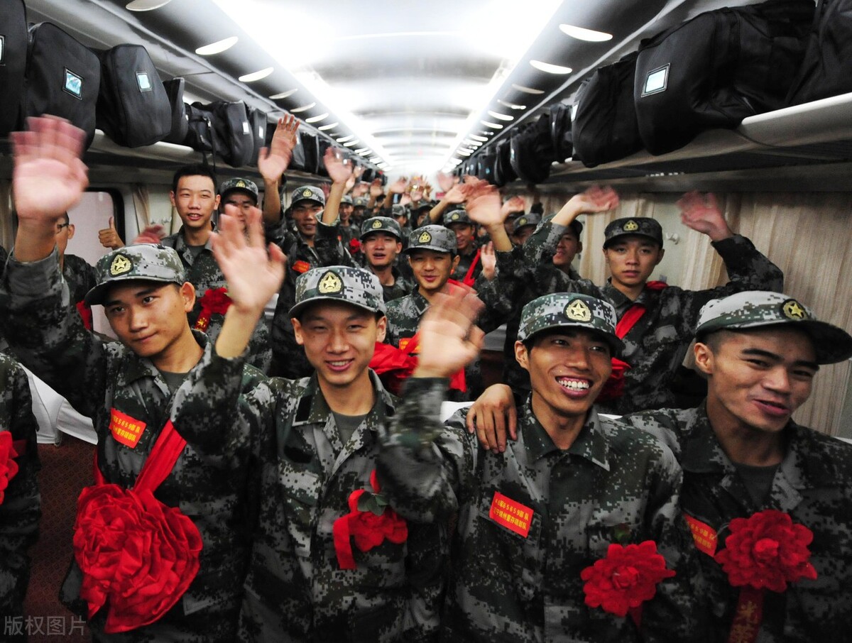 高中文凭当兵不能超过多少岁,高中毕业当兵有什么忠告