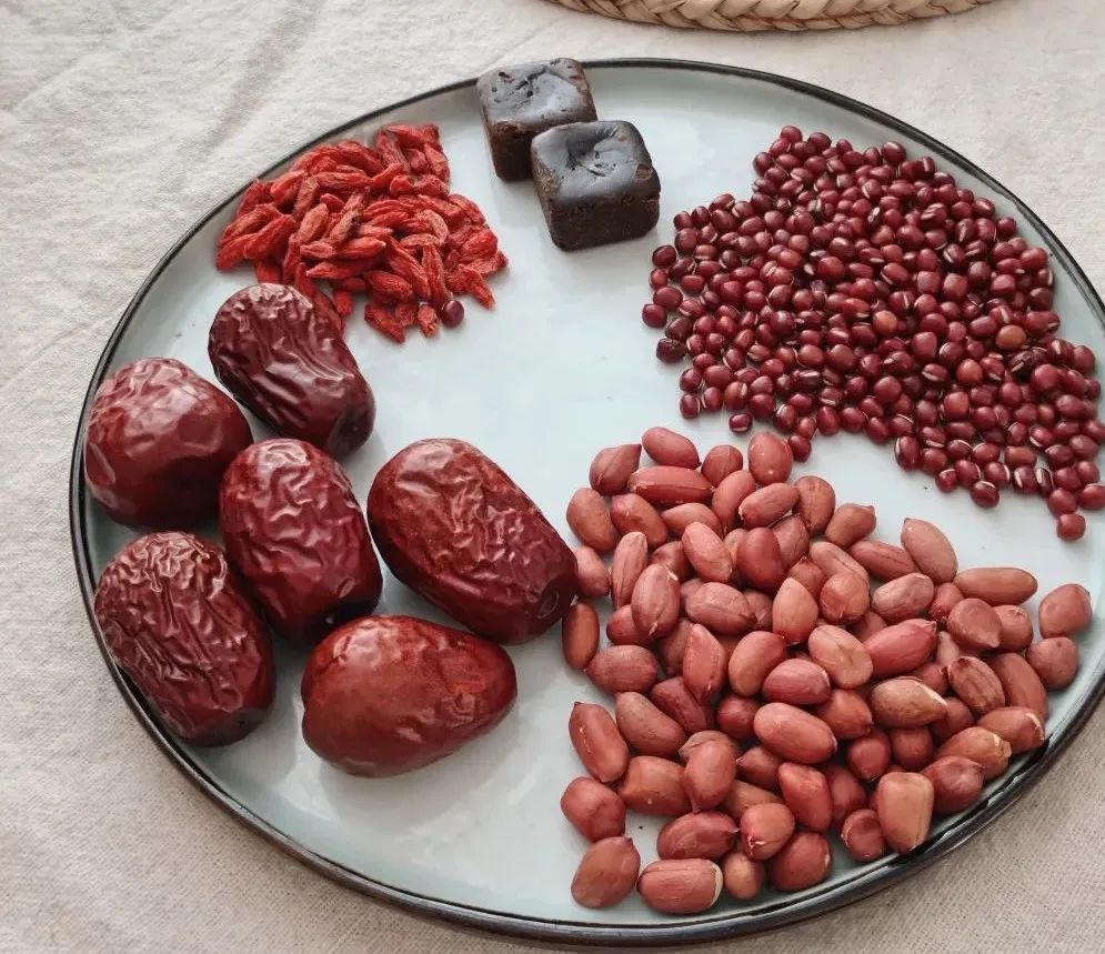 气血两虚的食补法六款食谱补气血,气血两虚喝什么补最快