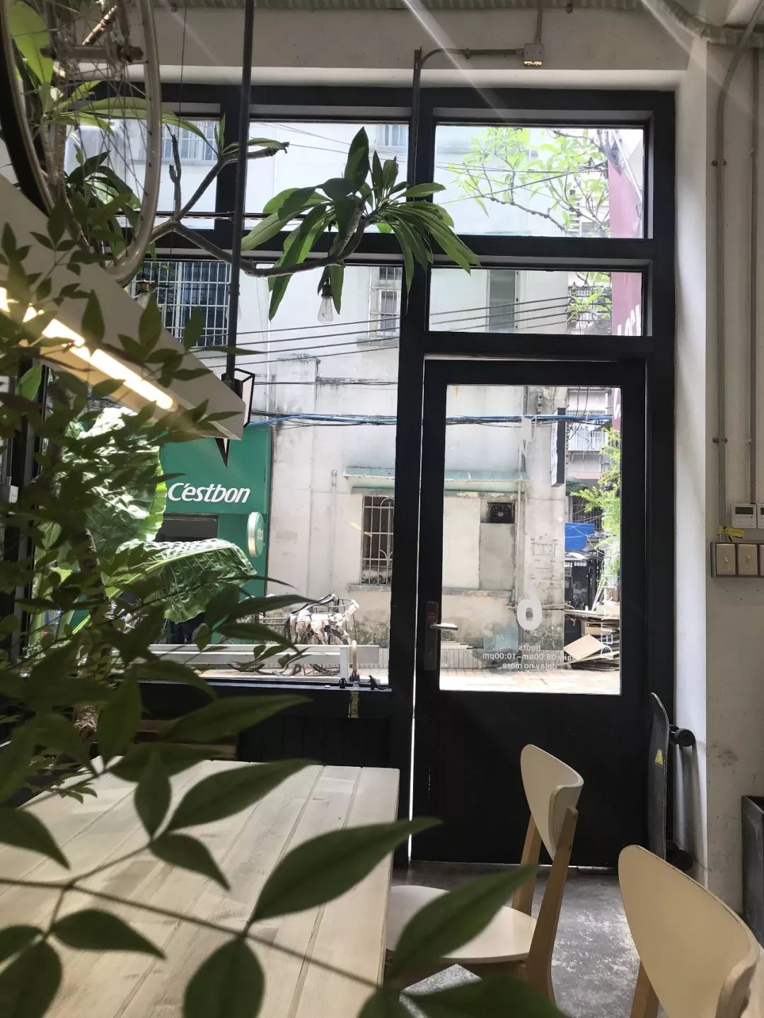 广州|咖啡因女杀手上线，实名安利7家咖啡厅