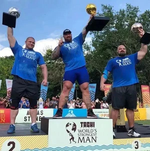 外国小哥模仿魔法师,外国小哥模仿吃东西的动作